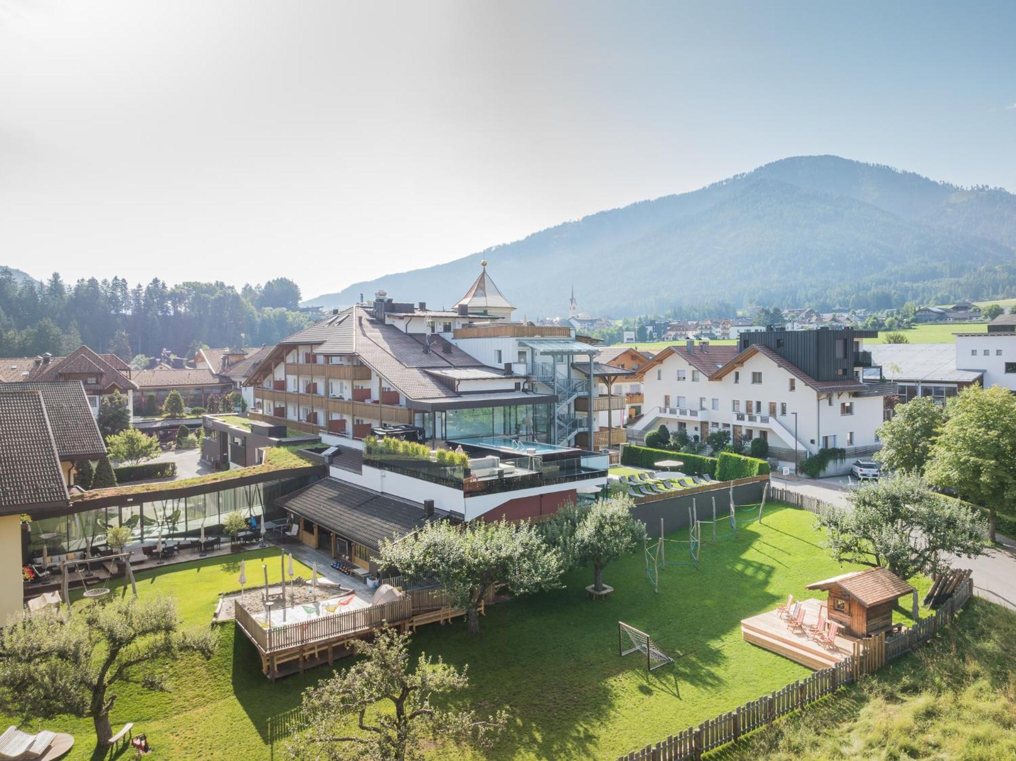 Hotel Famelí Valdaora Kültér fotó