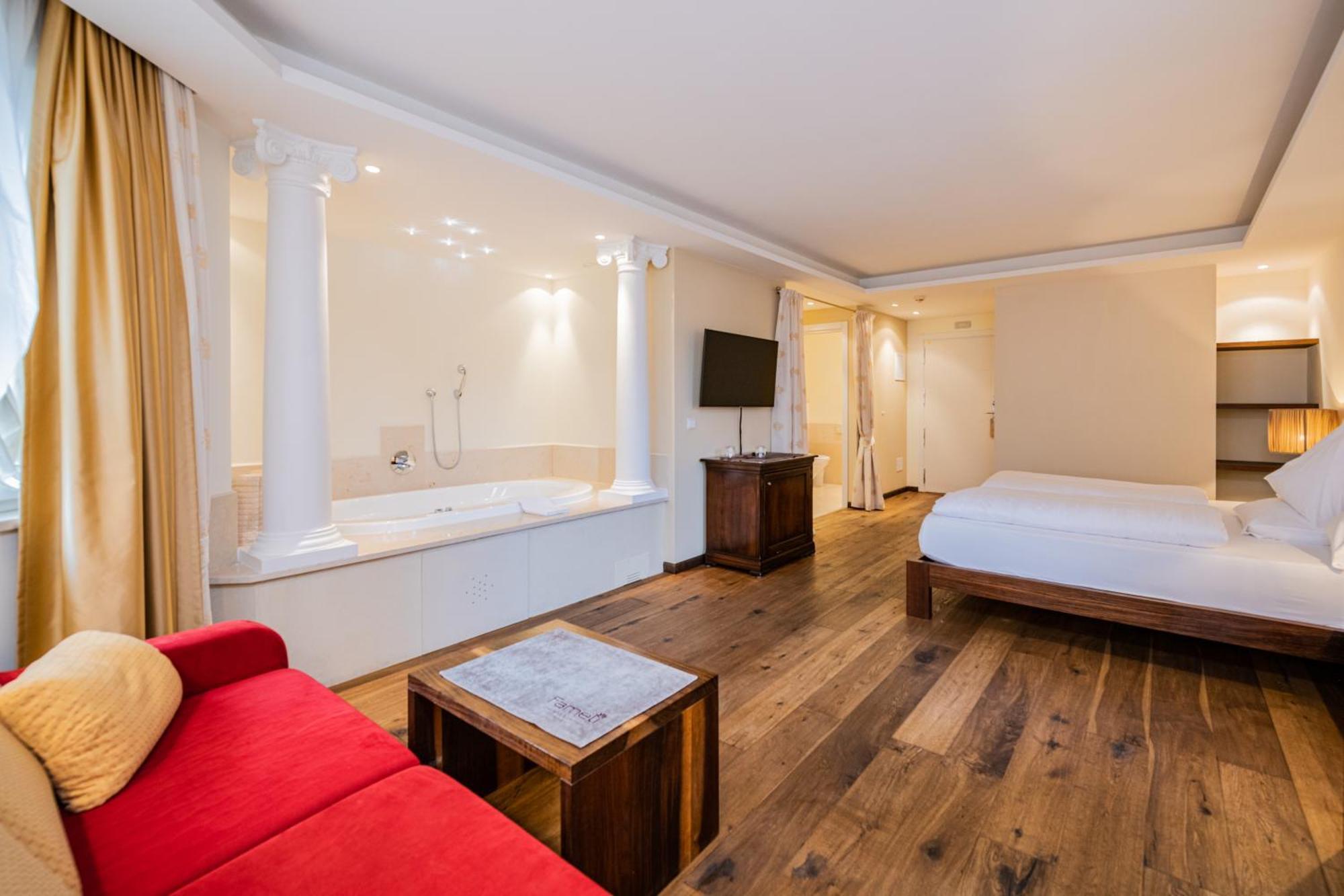 Hotel Famelí Valdaora Szoba fotó