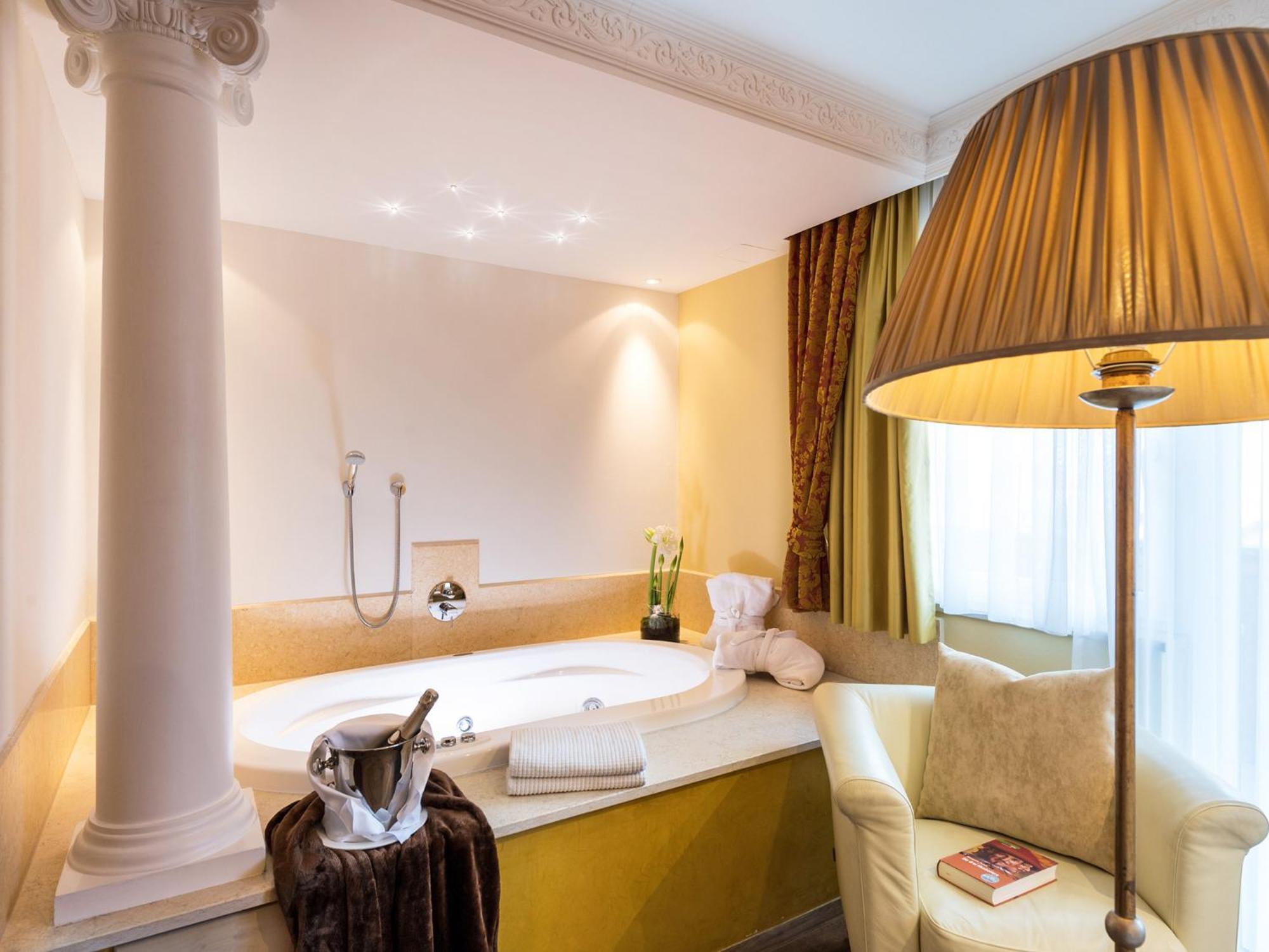 Hotel Famelí Valdaora Szoba fotó