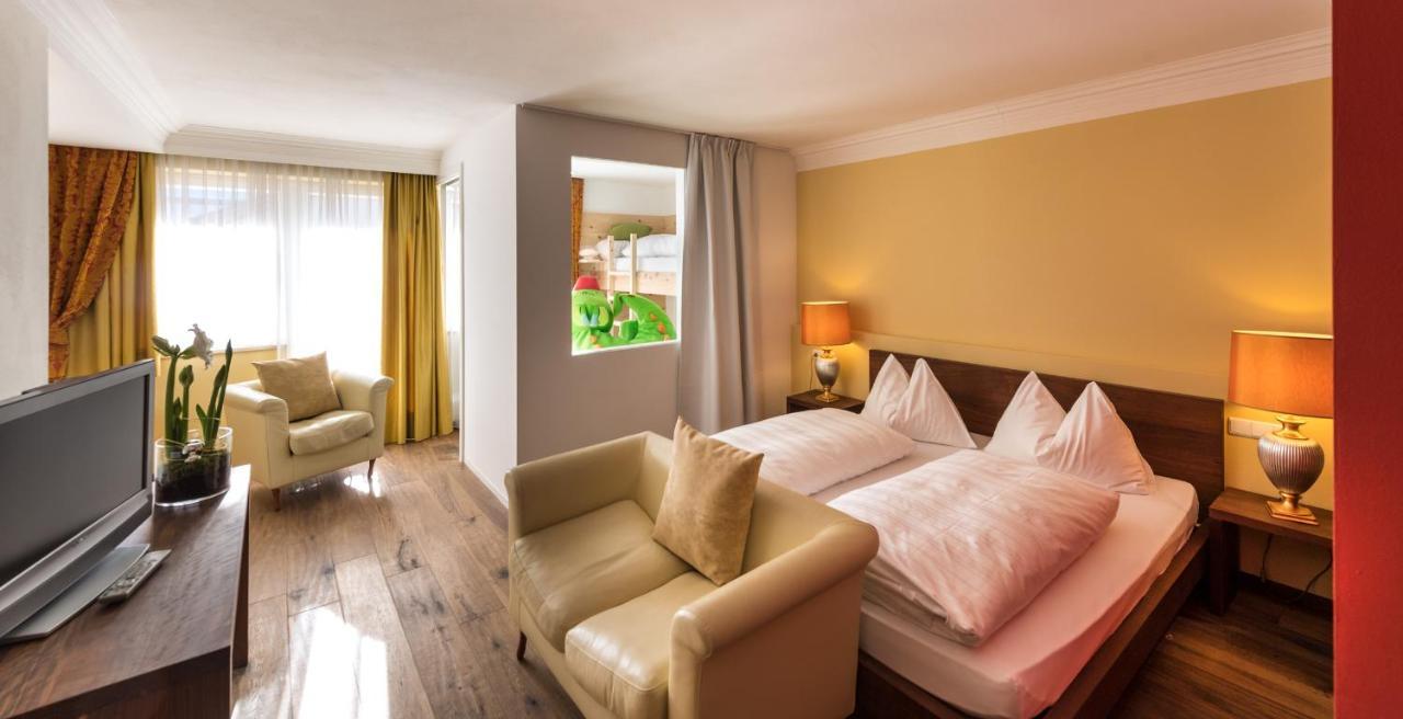 Hotel Famelí Valdaora Kültér fotó